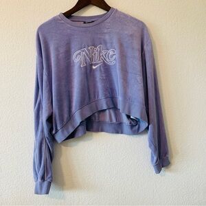 Nike crewneck cropped sweatshirt medium